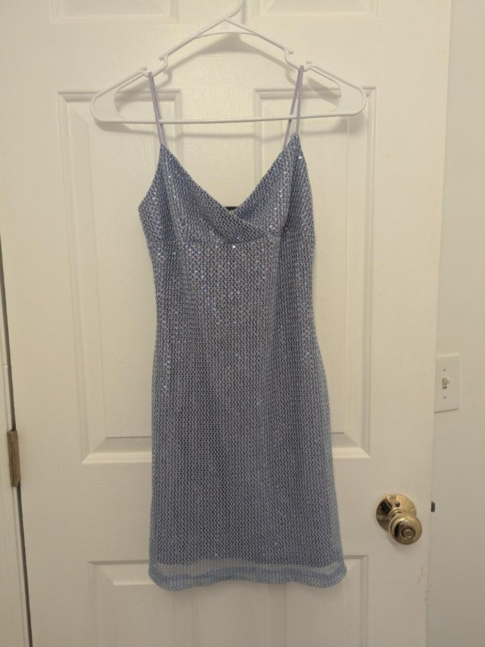 Von Mozayt juniors sequin mini dress light purple/ periwinkle  size small